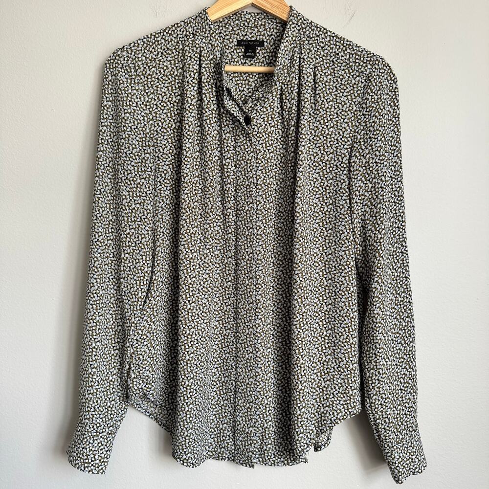 Ann Taylor Blouse Top Button Down Patterned Offic… - image 1